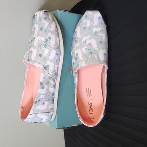 NWT TOMS Alpargata Mid Grey Loveable Llama Womens 8.5
